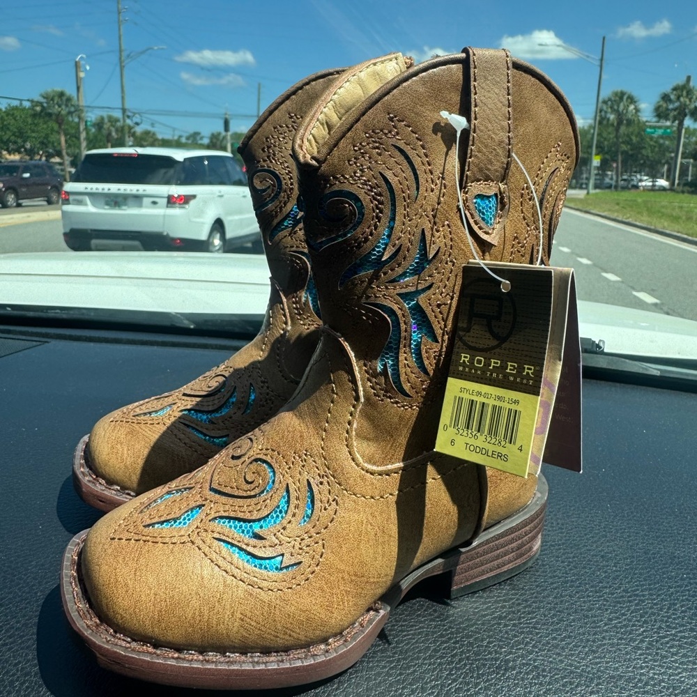 Roper Brown and Blue Western Boots with Embroidery 6